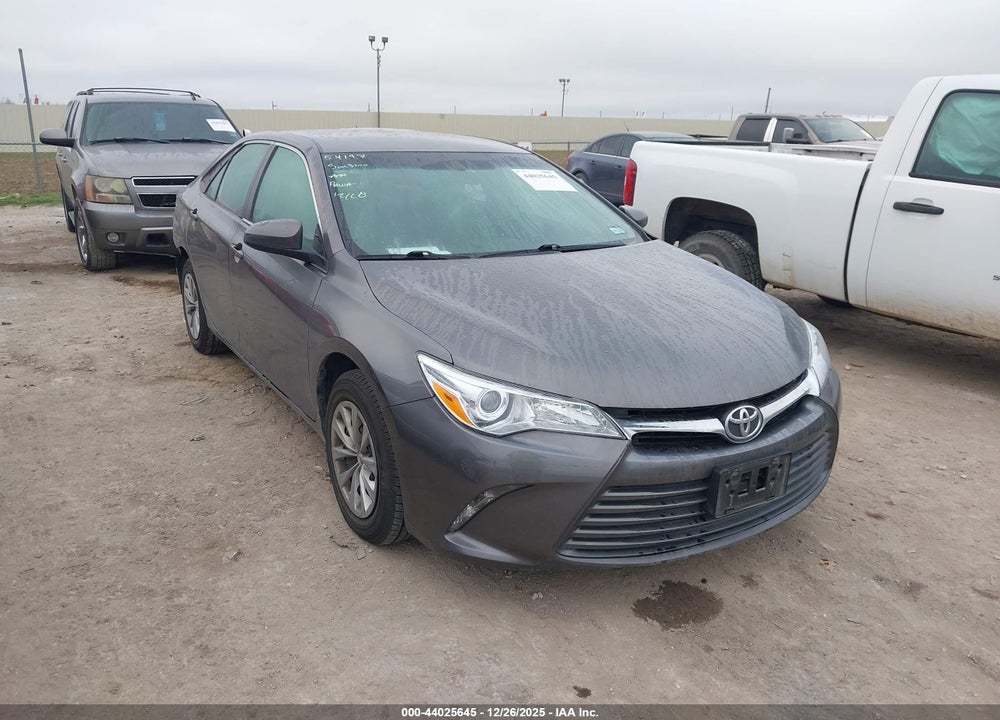 2017 TOYOTA CAMRY LE VIN: 4T1BF1FK0HU715270