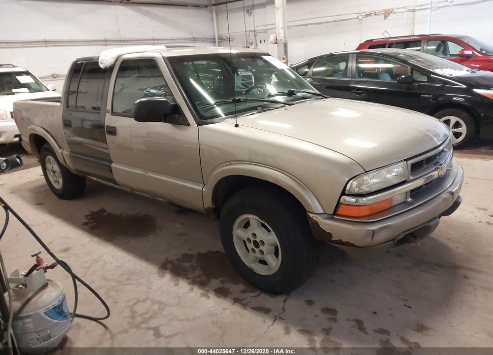2003 CHEVROLET S-10 LS VIN: 1GCDT13X13K141367