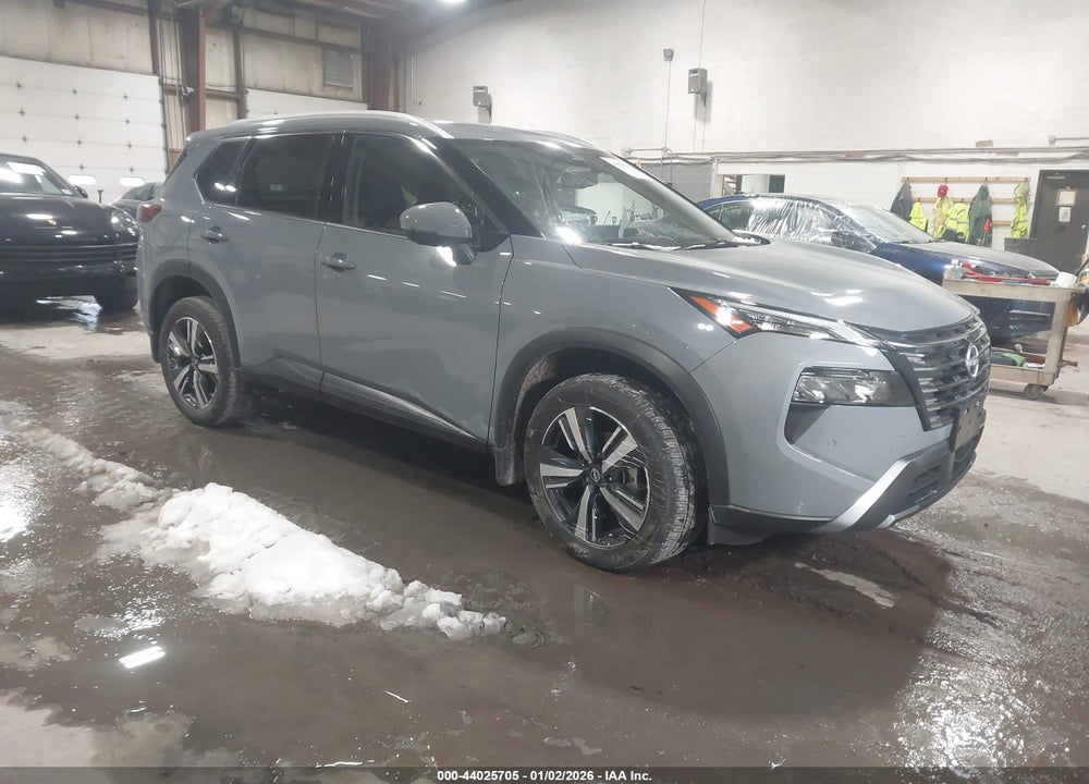 2025 NISSAN ROGUE SL INTELLIGENT AWD VIN: JN8BT3CB1SW170600