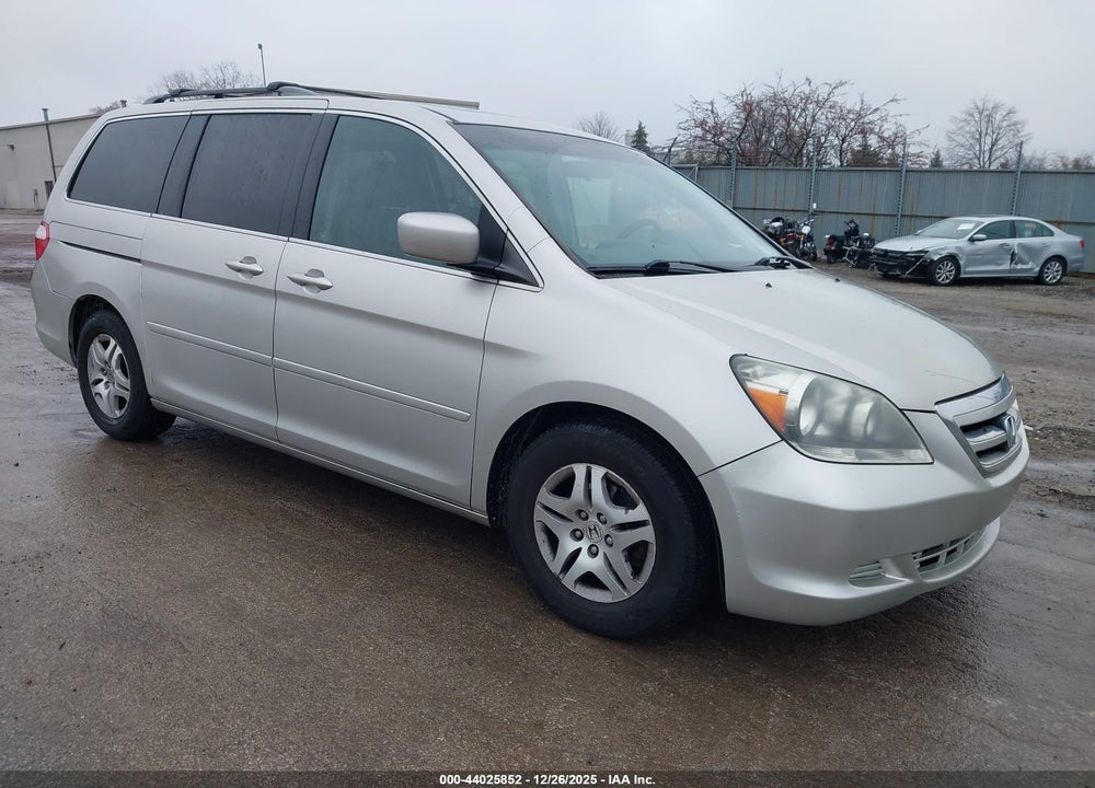 2007 HONDA ODYSSEY EX-L VIN: 5FNRL38647B449590