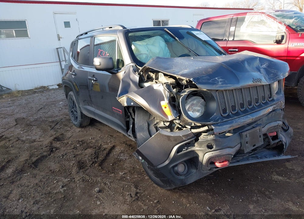 2018 JEEP RENEGADE TRAILHAWK 4X4 VIN: ZACCJBCB2JPH68108