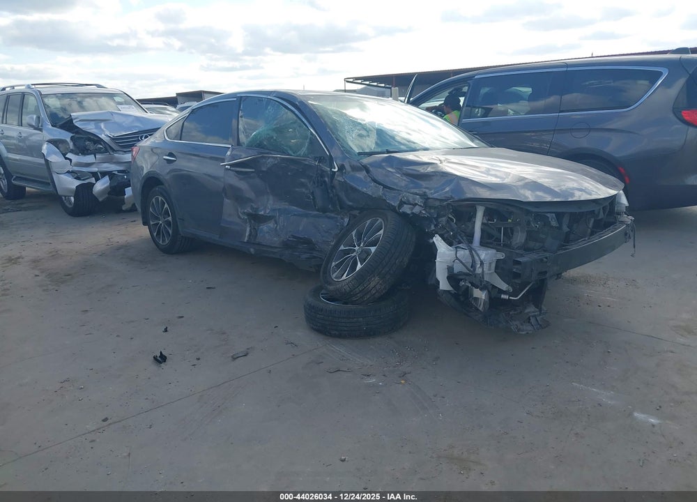 2016 TOYOTA AVALON HYBRID XLE PREMIUM VIN: 4T1BD1EB8GU049314