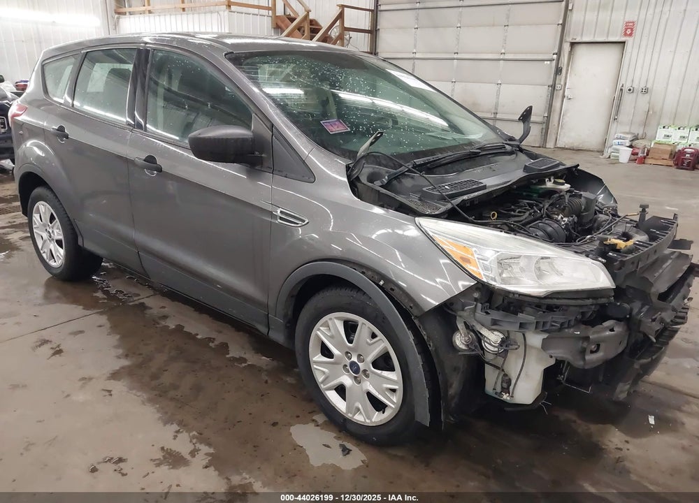2014 FORD ESCAPE S VIN: 1FMCU0F71EUA38659