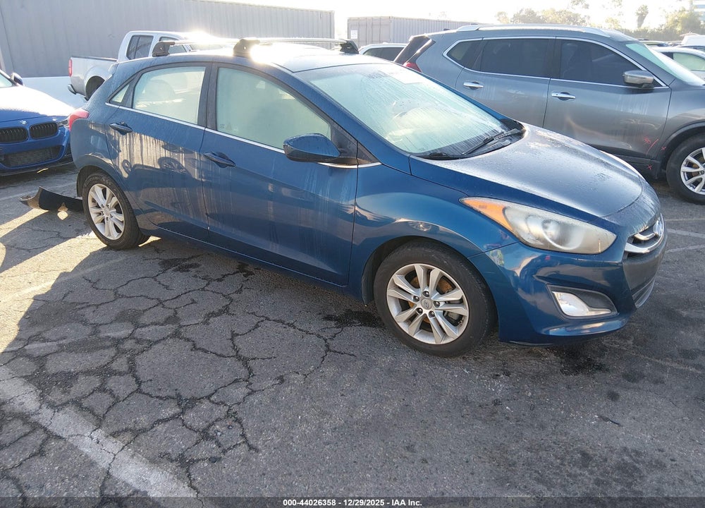 2014 HYUNDAI ELANTRA GT VIN: KMHD35LH2EU199586