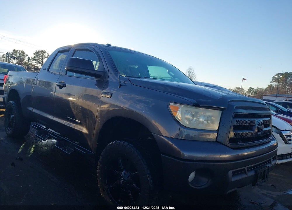 2012 TOYOTA TUNDRA GRADE 5.7L V8 VIN: 5TFUY5F14CX240767