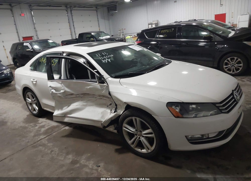 2015 VOLKSWAGEN PASSAT 1.8T SE VIN: 1VWBS7A37FC018729