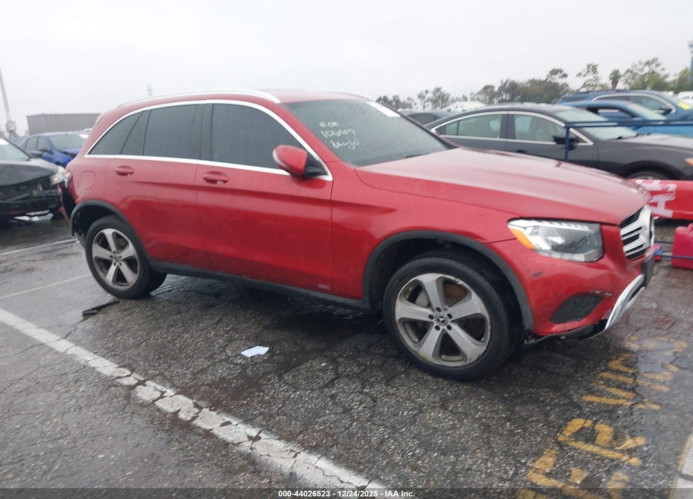 2017 MERCEDES-BENZ GLC 300 VIN: WDC0G4JB9HV011395