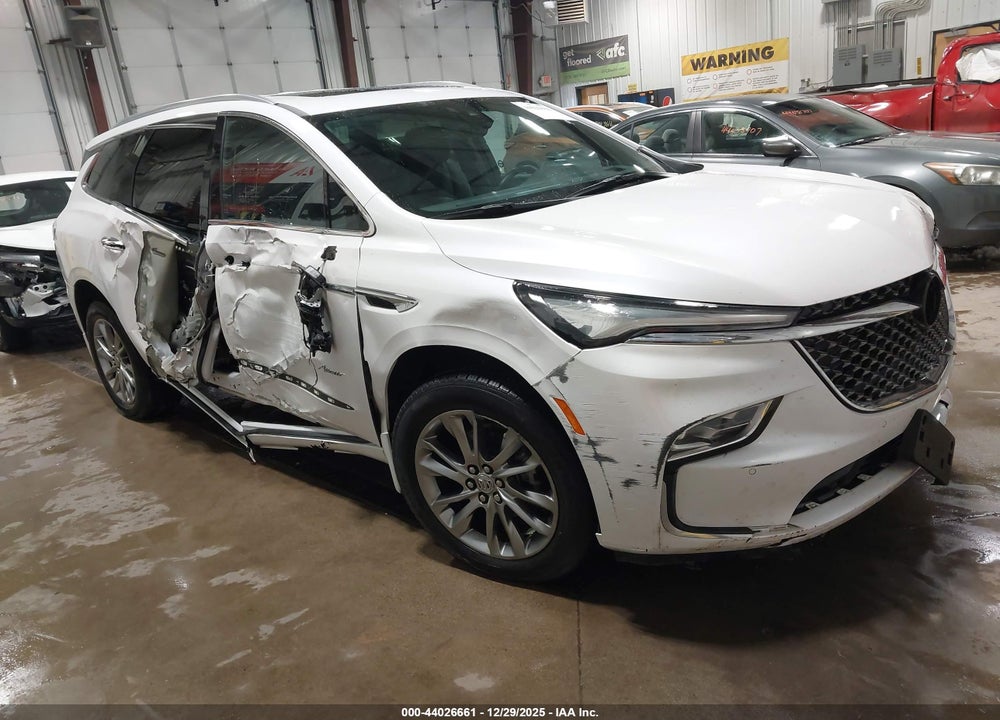 2024 BUICK ENCLAVE AVENIR AWD VIN: 5GAEVCKW1RJ100580