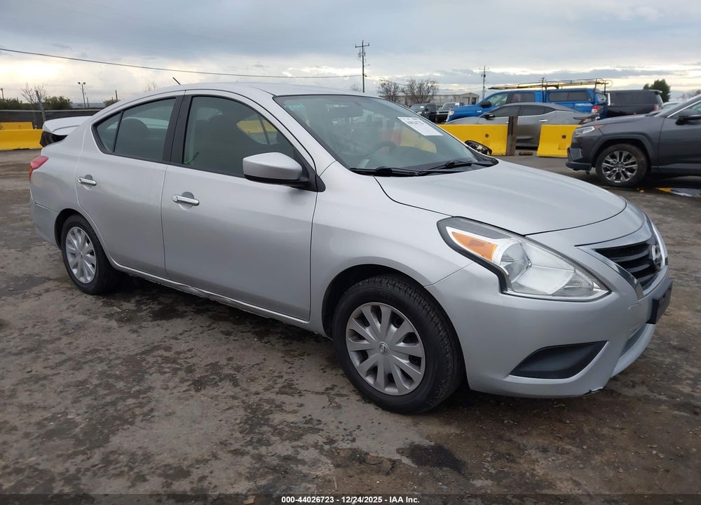 2018 NISSAN VERSA 1.6 SV VIN: 3N1CN7AP2JK425851