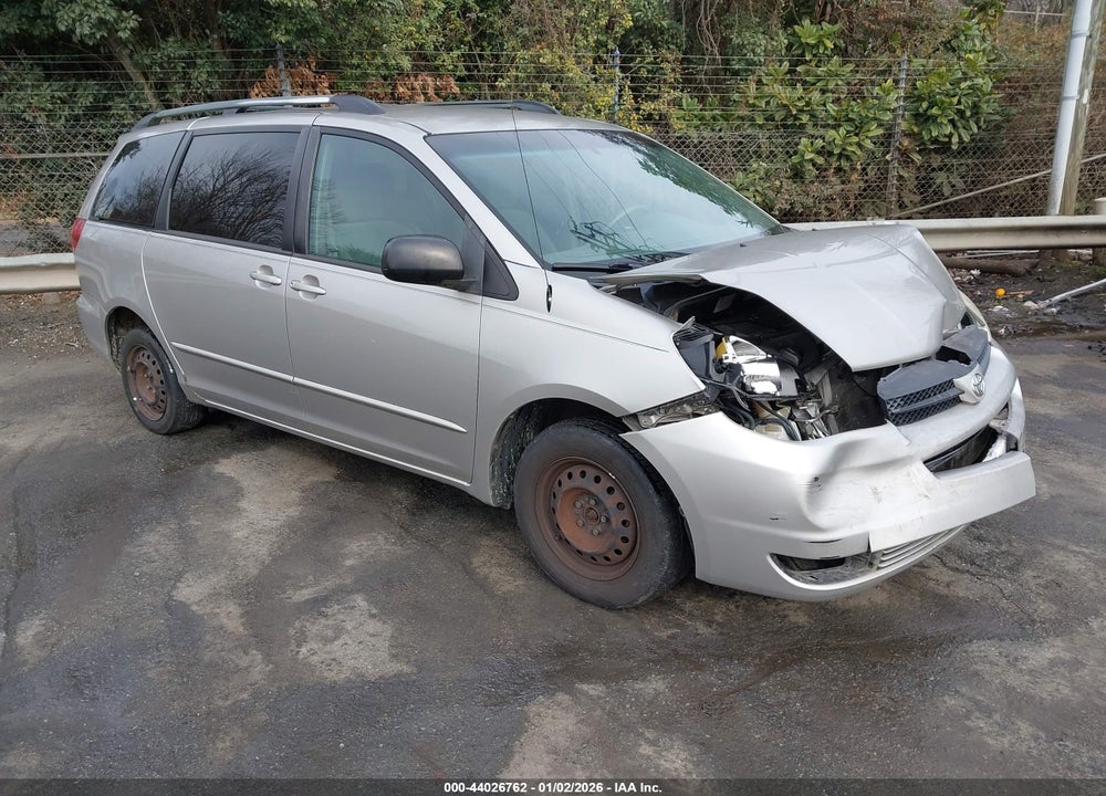 2005 TOYOTA SIENNA LE VIN: 5TDZA23C85S274914