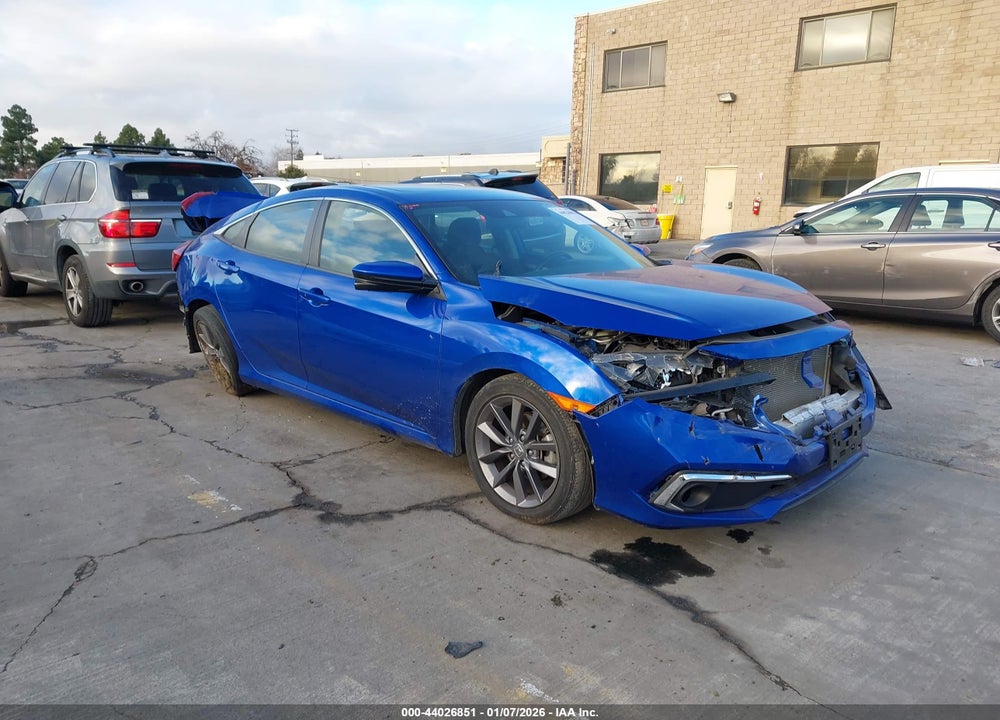 2019 HONDA CIVIC EX VIN: 19XFC1F30KE209600