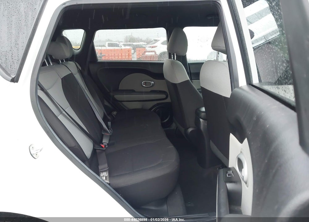 2018 KIA SOUL VIN: KNDJN2A20J7896035