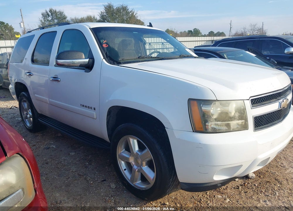 2008 CHEVROLET TAHOE LS VIN: 1GNFC13068R240882