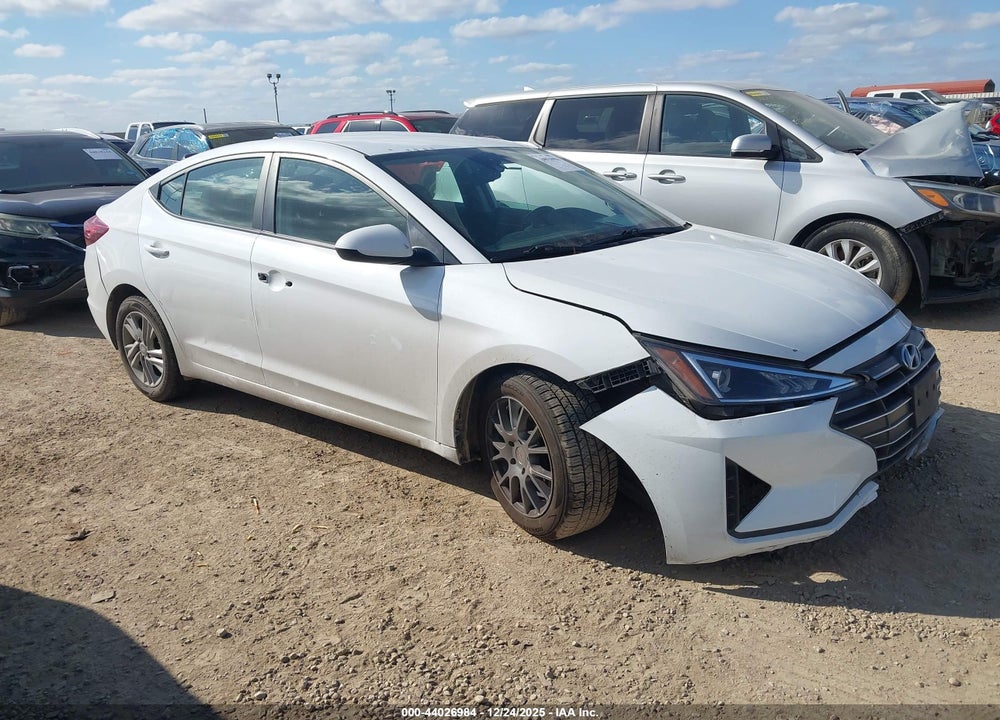 2020 HYUNDAI ELANTRA SEL VIN: 5NPD84LF2LH568615