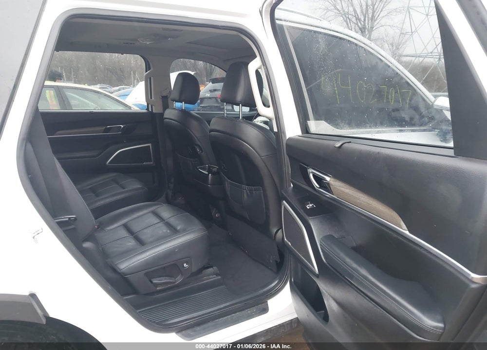 2021 KIA TELLURIDE EX VIN: 5XYP34HC3MG151197