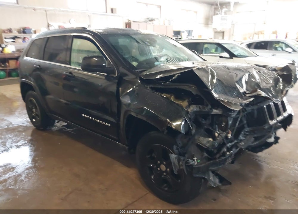 2016 JEEP GRAND CHEROKEE LAREDO VIN: 1C4RJFAG7GC463250
