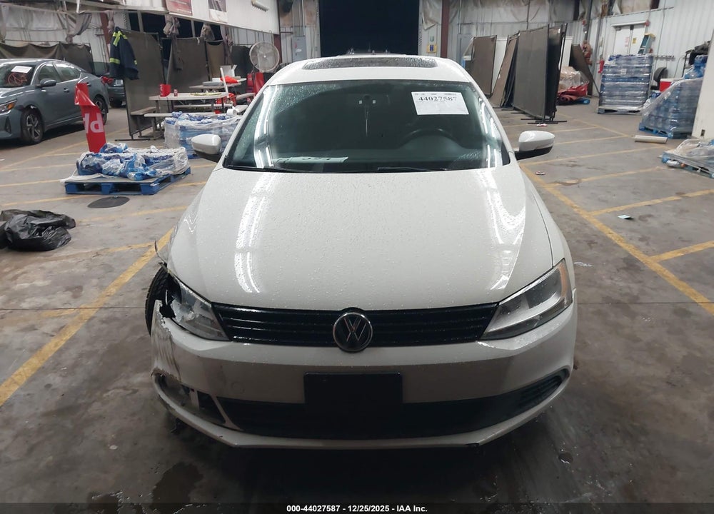 2012 VOLKSWAGEN JETTA 2.5L SE VIN: 3VWDP7AJ3CM342750