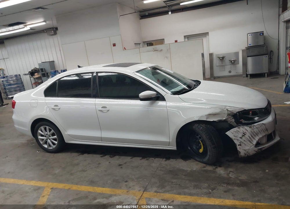 2012 VOLKSWAGEN JETTA 2.5L SE VIN: 3VWDP7AJ3CM342750