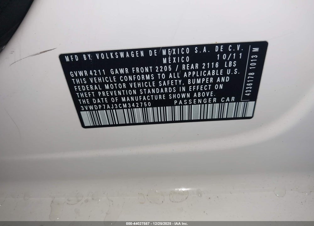 2012 VOLKSWAGEN JETTA 2.5L SE VIN: 3VWDP7AJ3CM342750