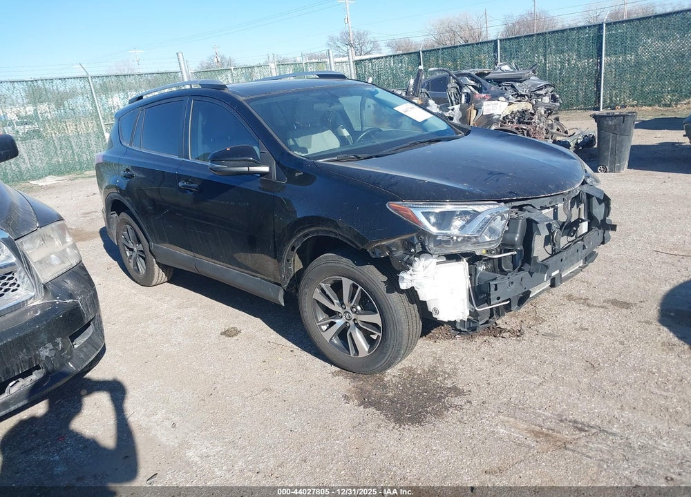 2016 TOYOTA RAV4 XLE VIN: 2T3RFREV4GW411857