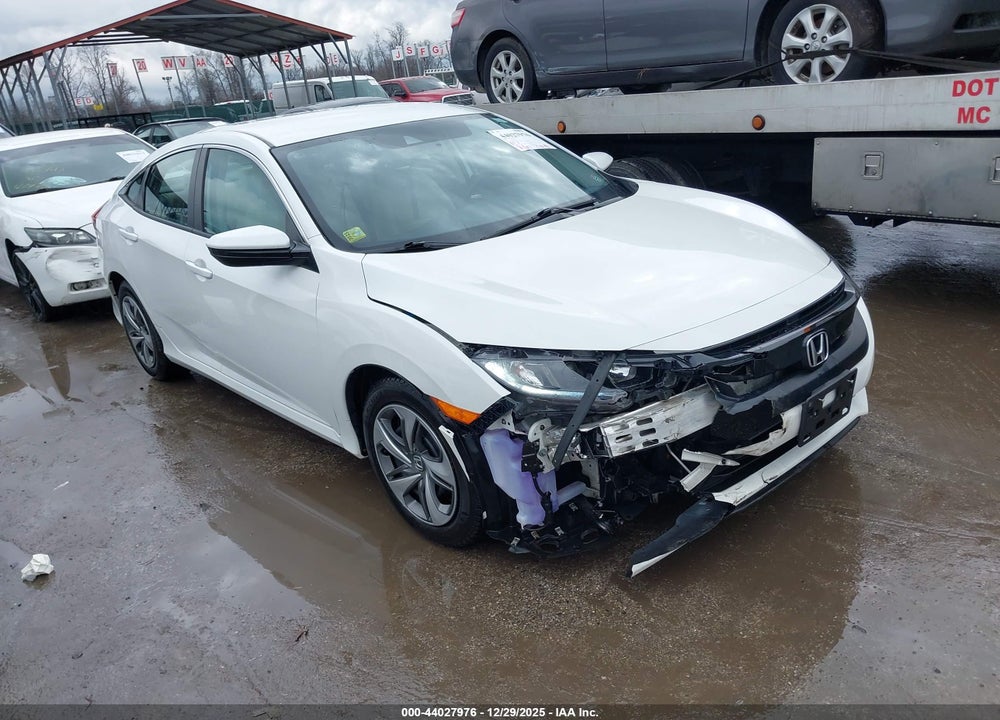 2019 HONDA CIVIC LX VIN: 2HGFC2F6XKH519677
