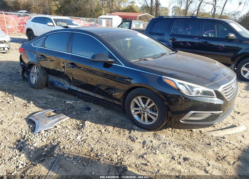 2016 HYUNDAI SONATA SE VIN: 5NPE24AF9GH373013