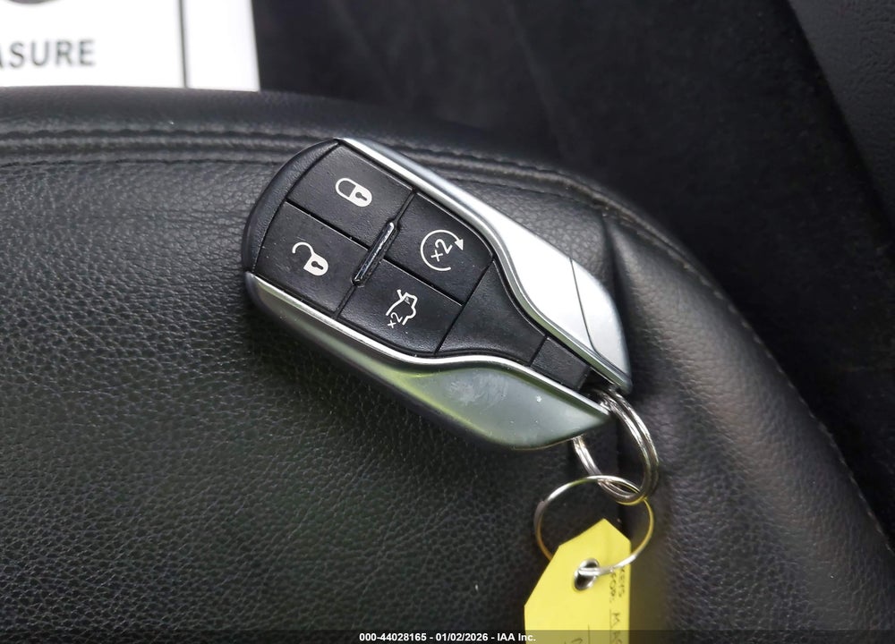 2019 MASERATI LEVANTE VIN: ZN661XUAXKX308353