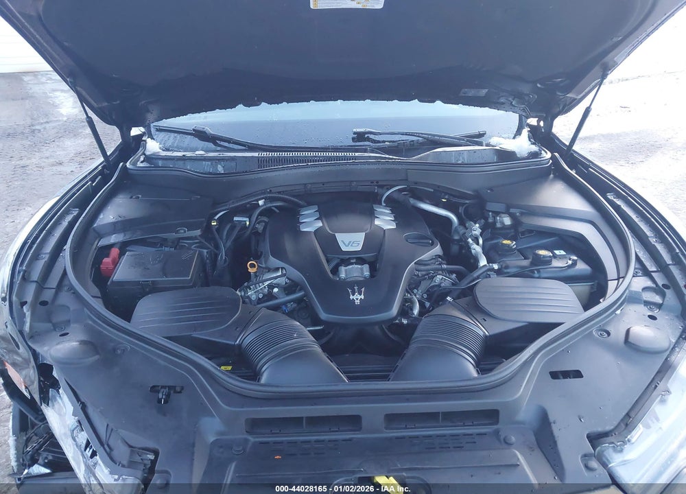 2019 MASERATI LEVANTE VIN: ZN661XUAXKX308353
