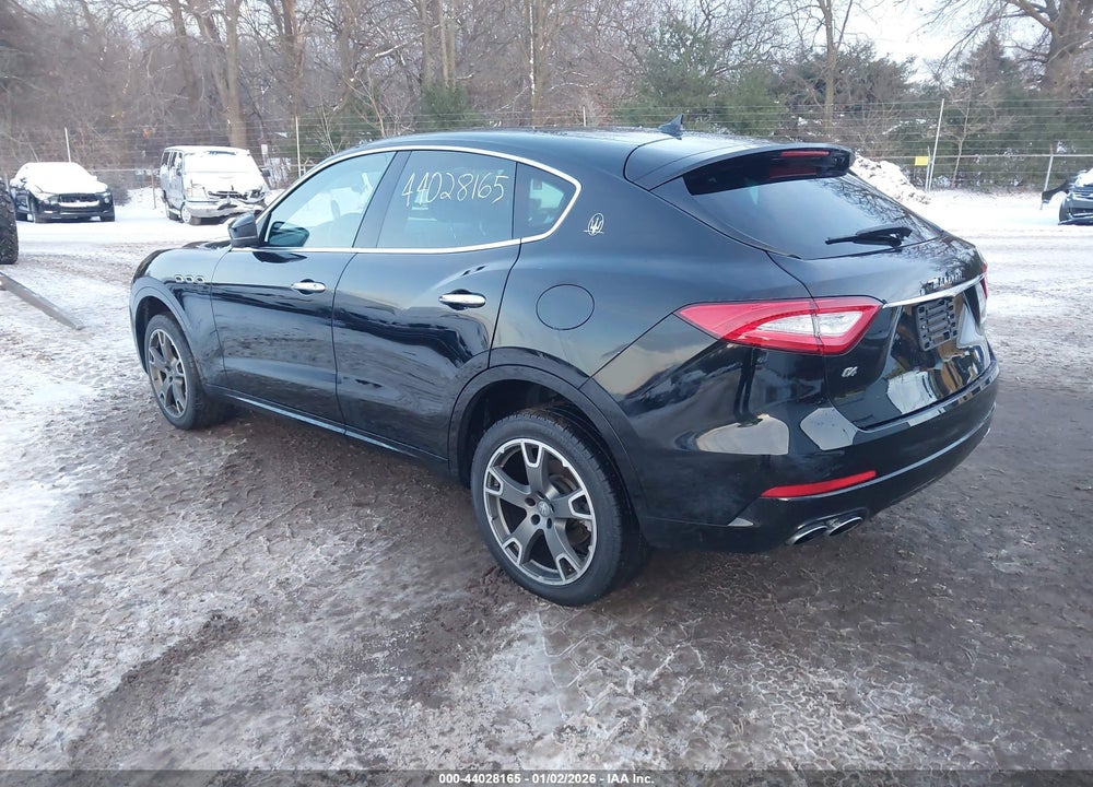 2019 MASERATI LEVANTE VIN: ZN661XUAXKX308353