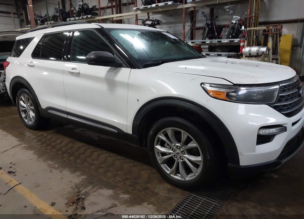 2023 FORD EXPLORER XLT VIN: 1FMSK8DH1PGA15606