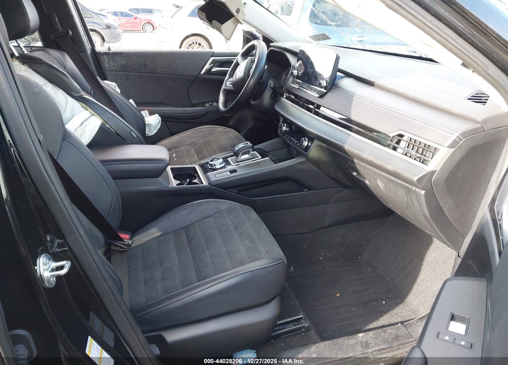 2024 MITSUBISHI OUTLANDER SE 2.5 2WD/SE BLACK EDITION S-AWC/SE BLACK EDITION W/PANO ROOF VIN: JA4J3VA82RZ068249