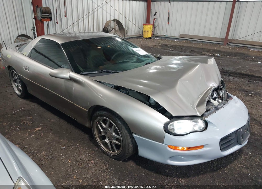 2002 CHEVROLET CAMARO VIN: 2G1FP22K122109867