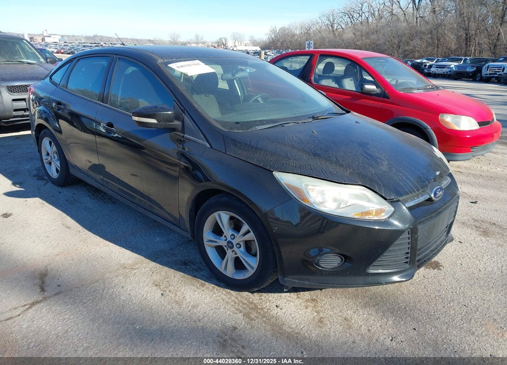 2014 FORD FOCUS SE VIN: 1FADP3F28EL447663
