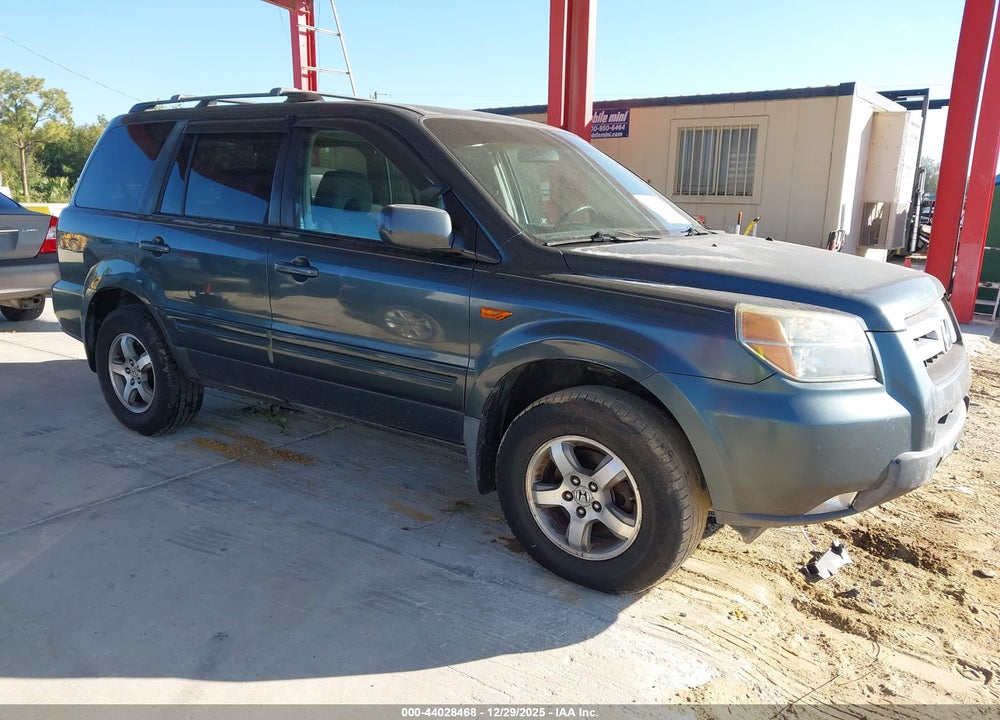 2006 HONDA PILOT EX VIN: 5FNYF284X6B003034