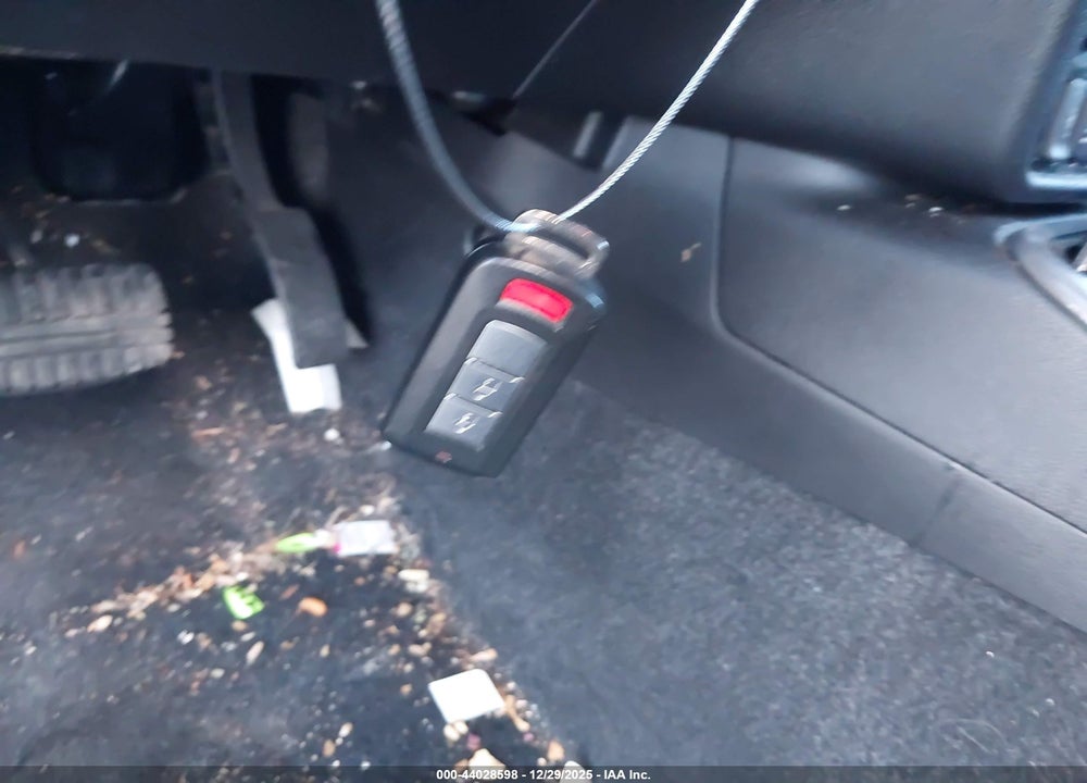 2020 MITSUBISHI OUTLANDER LE 2.4 VIN: JA4AD3A33LZ042627
