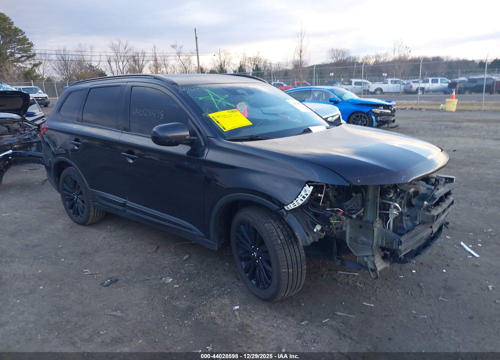 2020 MITSUBISHI OUTLANDER LE 2.4 VIN: JA4AD3A33LZ042627
