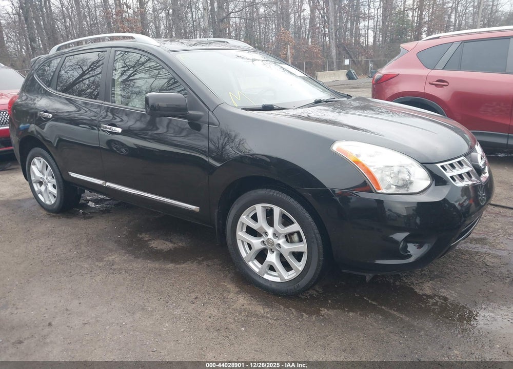 2013 NISSAN ROGUE SV W/SL PKG VIN: JN8AS5MT3DW012263