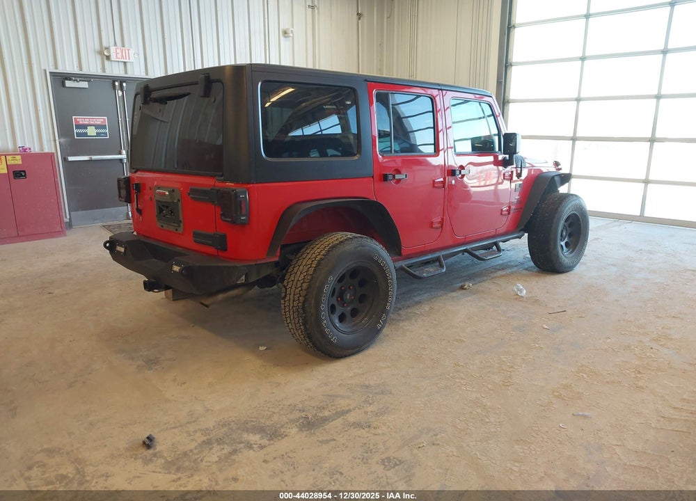 2016 JEEP WRANGLER UNLIMITED SPORT VIN: 1C4BJWDG8GL271820