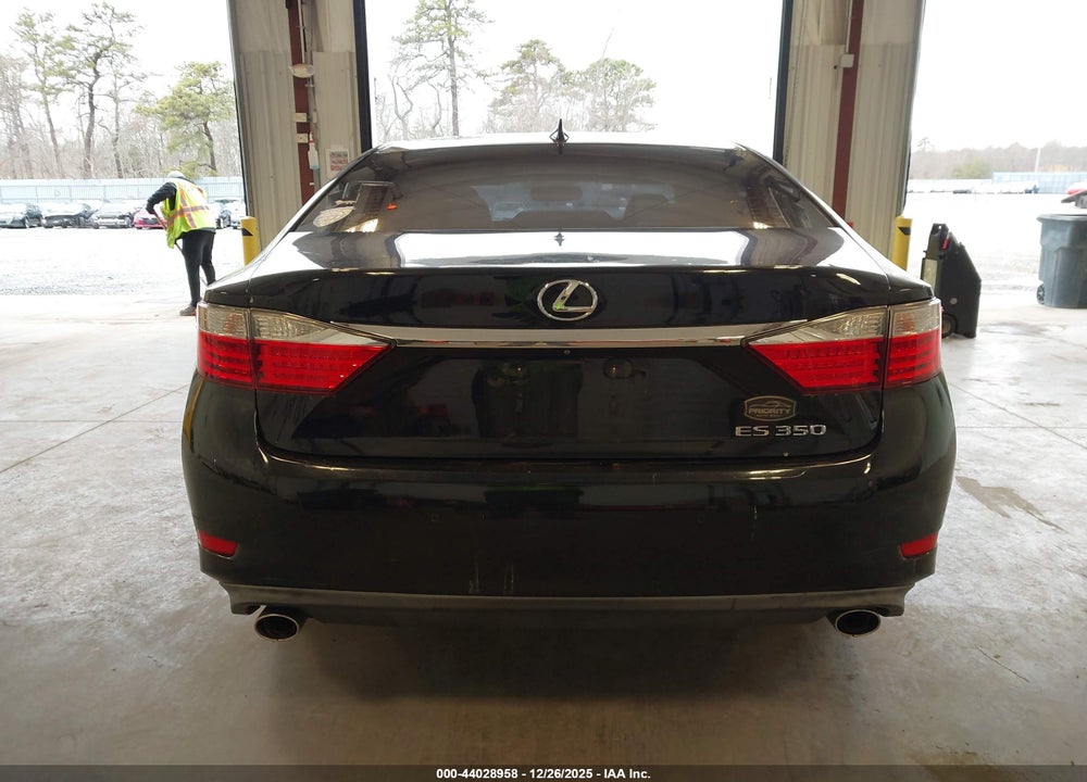2015 LEXUS ES 350 VIN: JTHBK1GG2F2190679