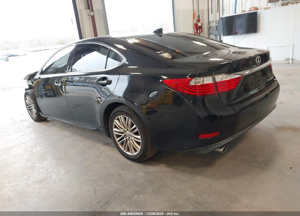 2015 LEXUS ES 350 VIN: JTHBK1GG2F2190679