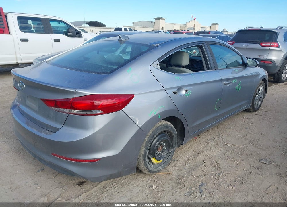 2017 HYUNDAI ELANTRA SE VIN: 5NPD84LF0HH088063