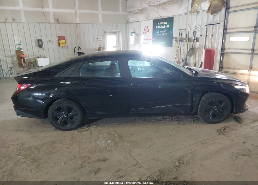 2022 HYUNDAI ELANTRA SEL VIN: KMHLS4AG4NU315292