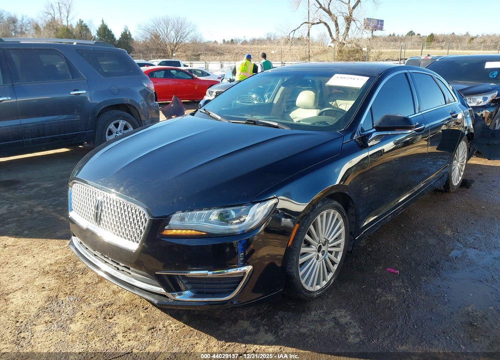 2017 LINCOLN MKZ RESERVE VIN: 3LN6L5E92HR609572