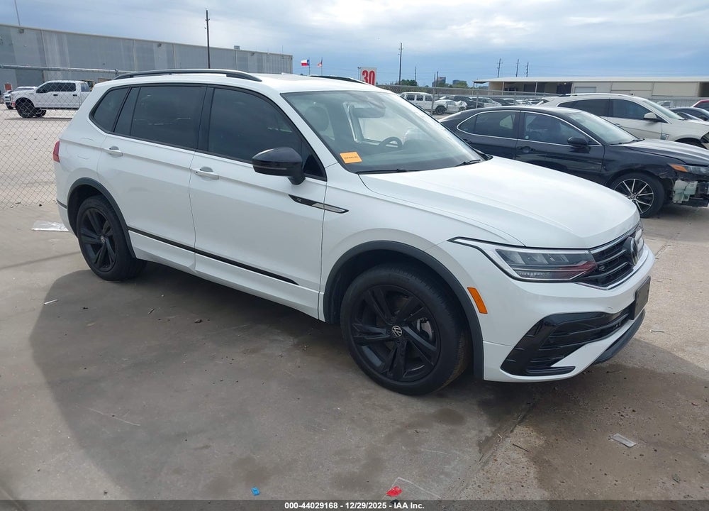 2023 VOLKSWAGEN TIGUAN 2.0T SE R-LINE BLACK VIN: 3VVCB7AX2PM130527