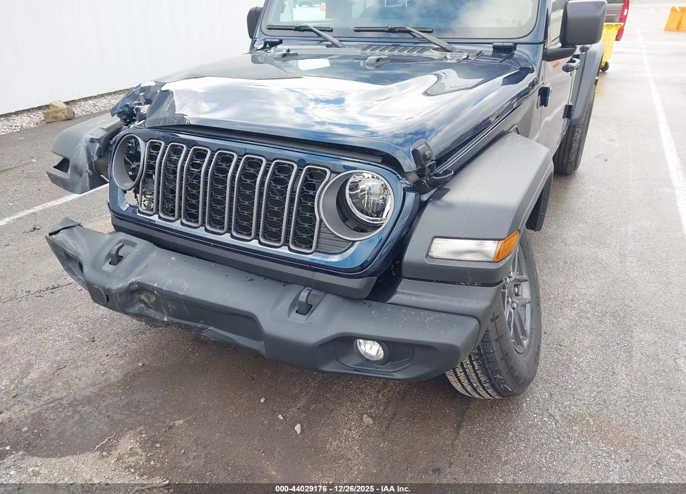 2025 JEEP WRANGLER 4-DOOR SUMMIT 4X4 VIN: 1C4PJXDN3SW539237