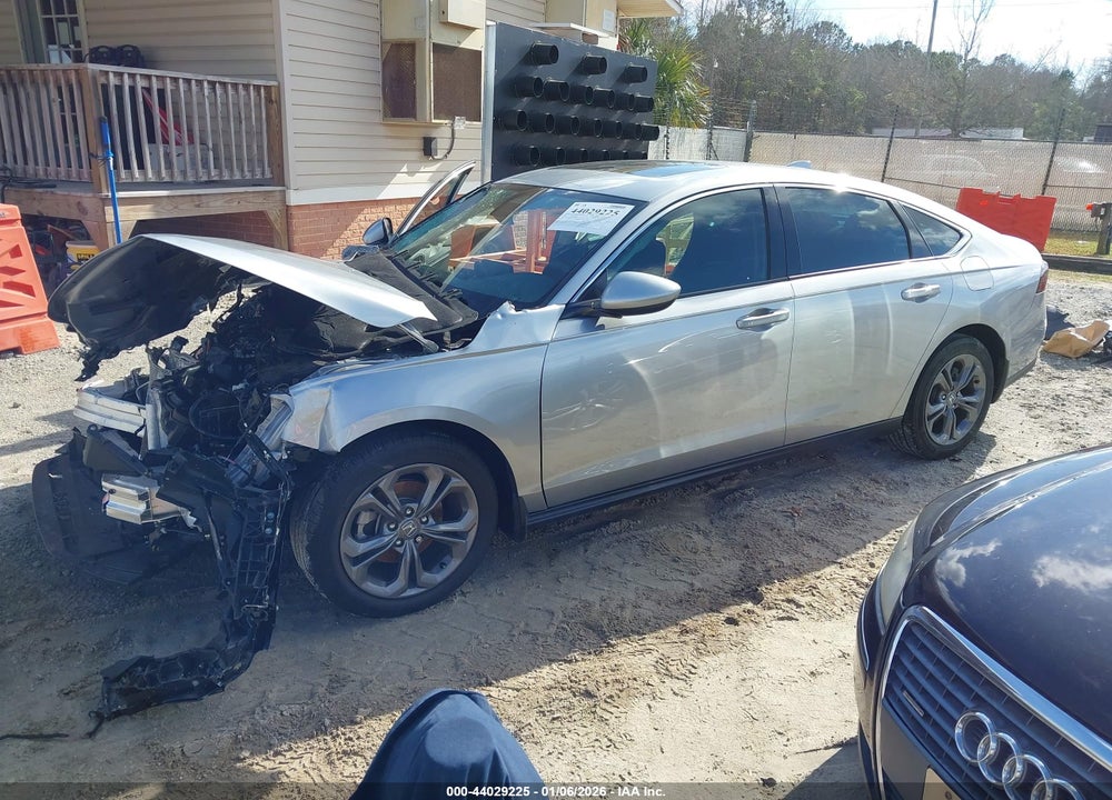 2024 HONDA ACCORD EX VIN: 1HGCY1F34RA040183