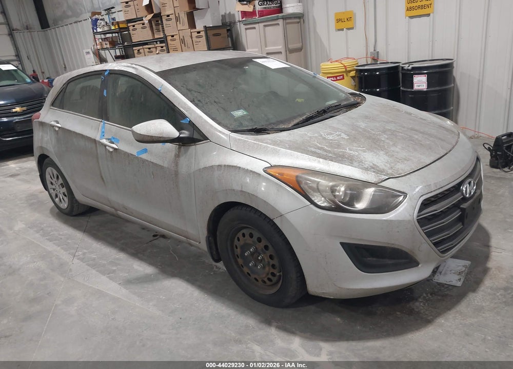 2016 HYUNDAI ELANTRA GT VIN: KMHD35LH5GU326138