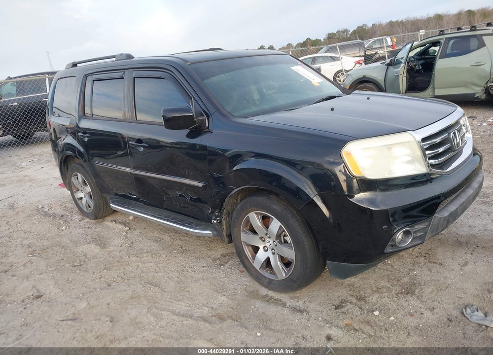 2015 HONDA PILOT TOURING VIN: 5FNYF3H93FB004298