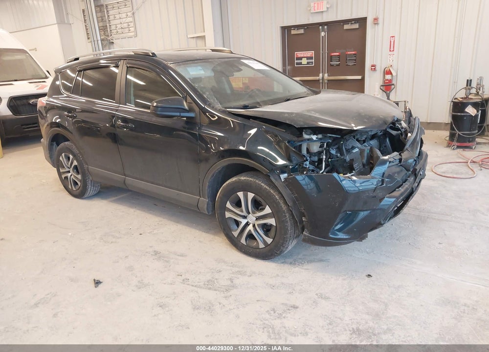 2017 TOYOTA RAV4 LE VIN: JTMZFREV5HJ147290