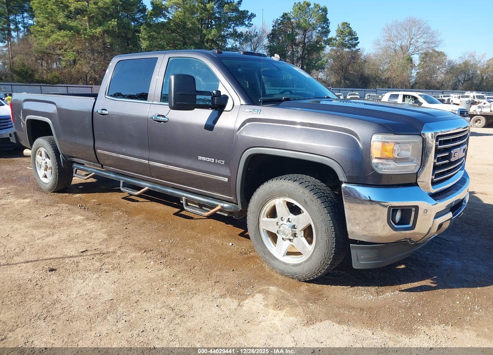 2015 GMC SIERRA 3500HD SLT VIN: 1GT423C80FF146306